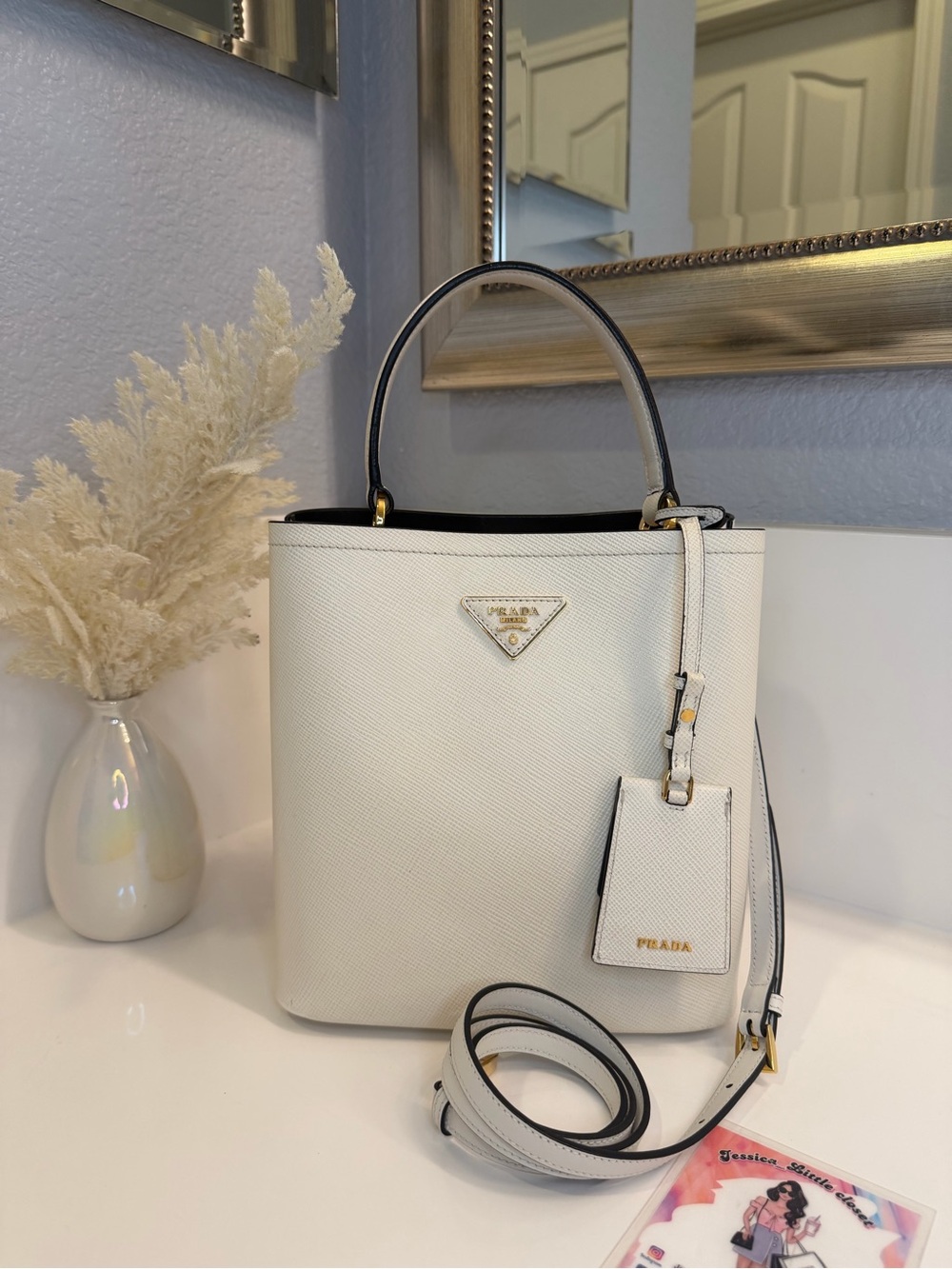 🎀Prada Saffiano Cuir Medium Panier Bucket Bag Bianco Black